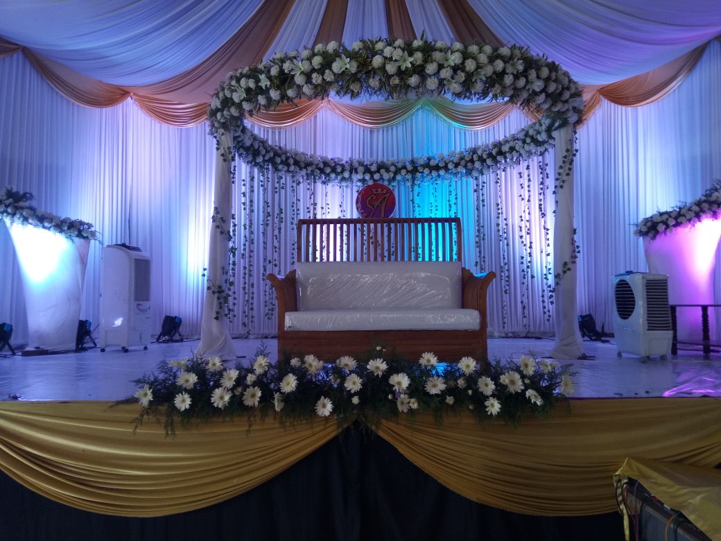 ROYAL Wedding Stage... - Royal wedding decoration tenkasi | Facebook