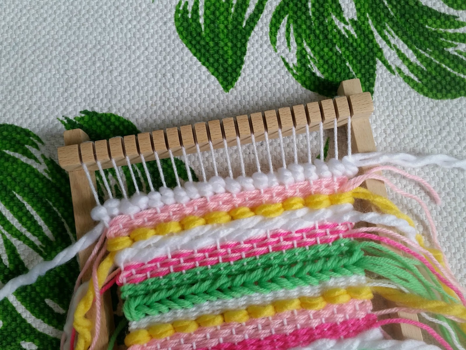 cupcake cutie How to weave Free stepbystep tutorial