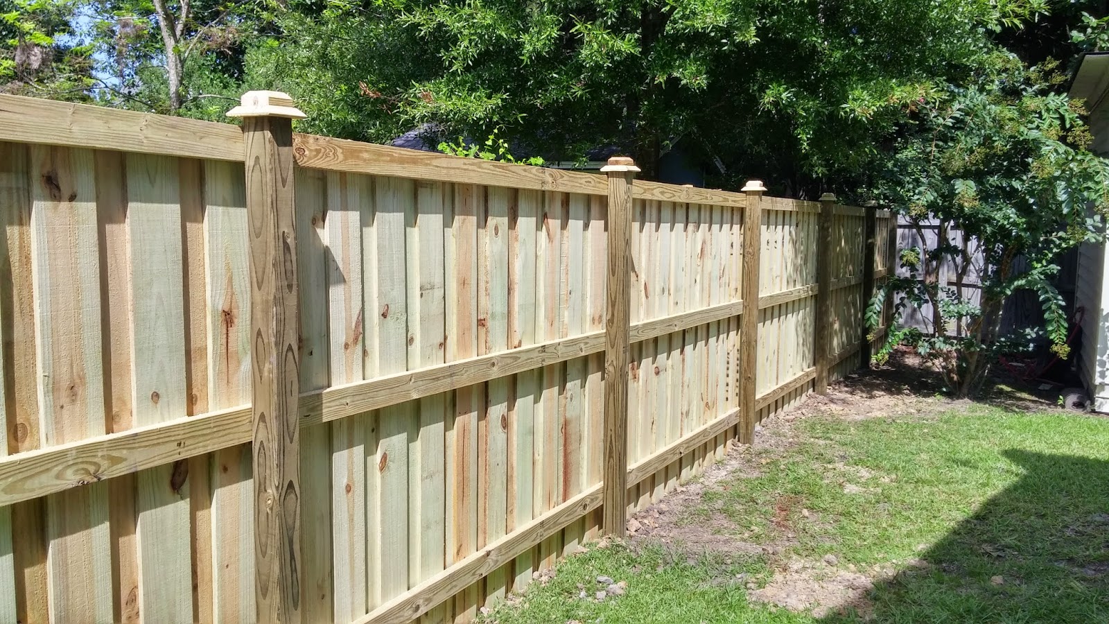 Town & Country Fences, LLC A Fresh New Fence in Moultrie Place