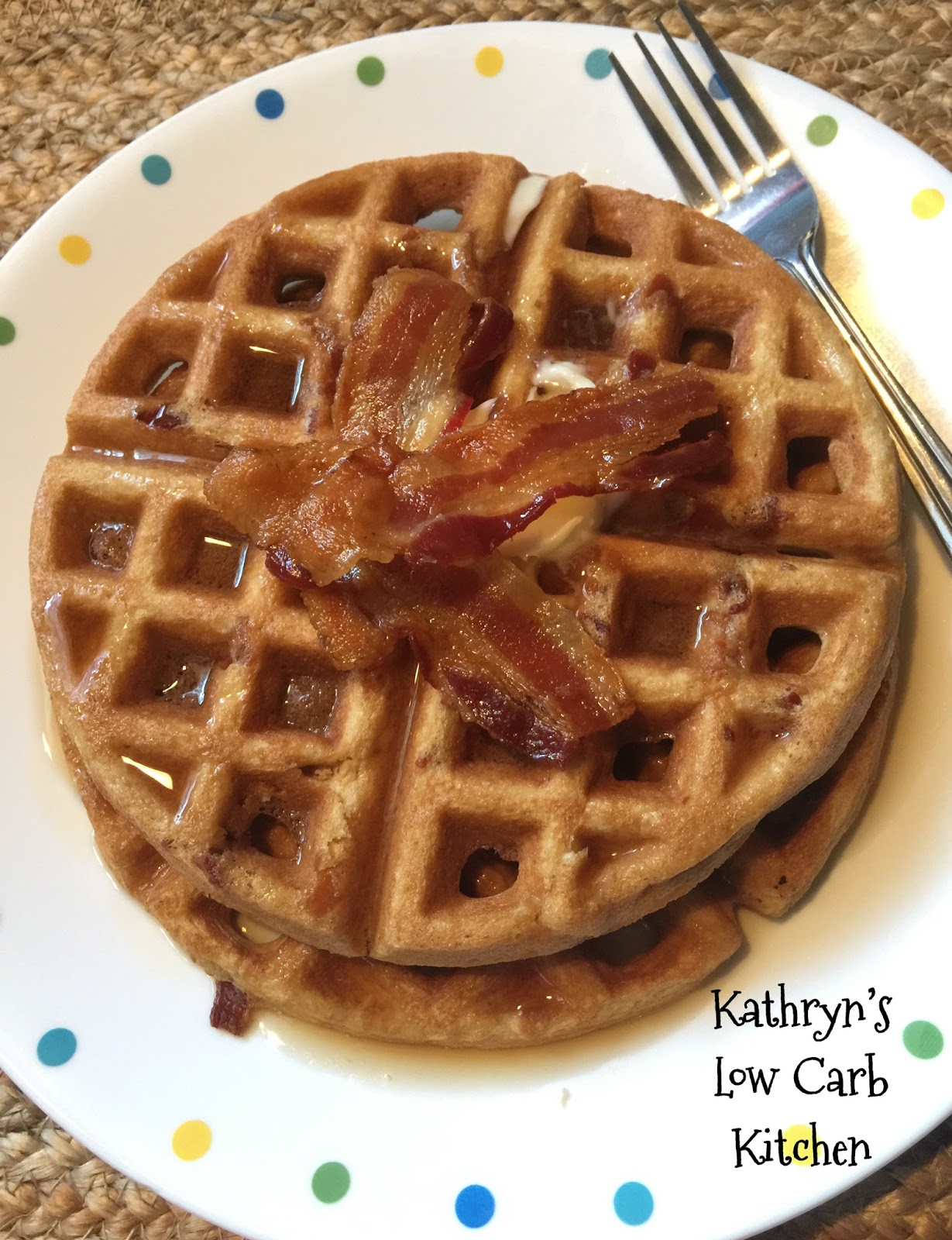 Kathryn's Low Carb Kitchen: Maple Bacon Waffles
