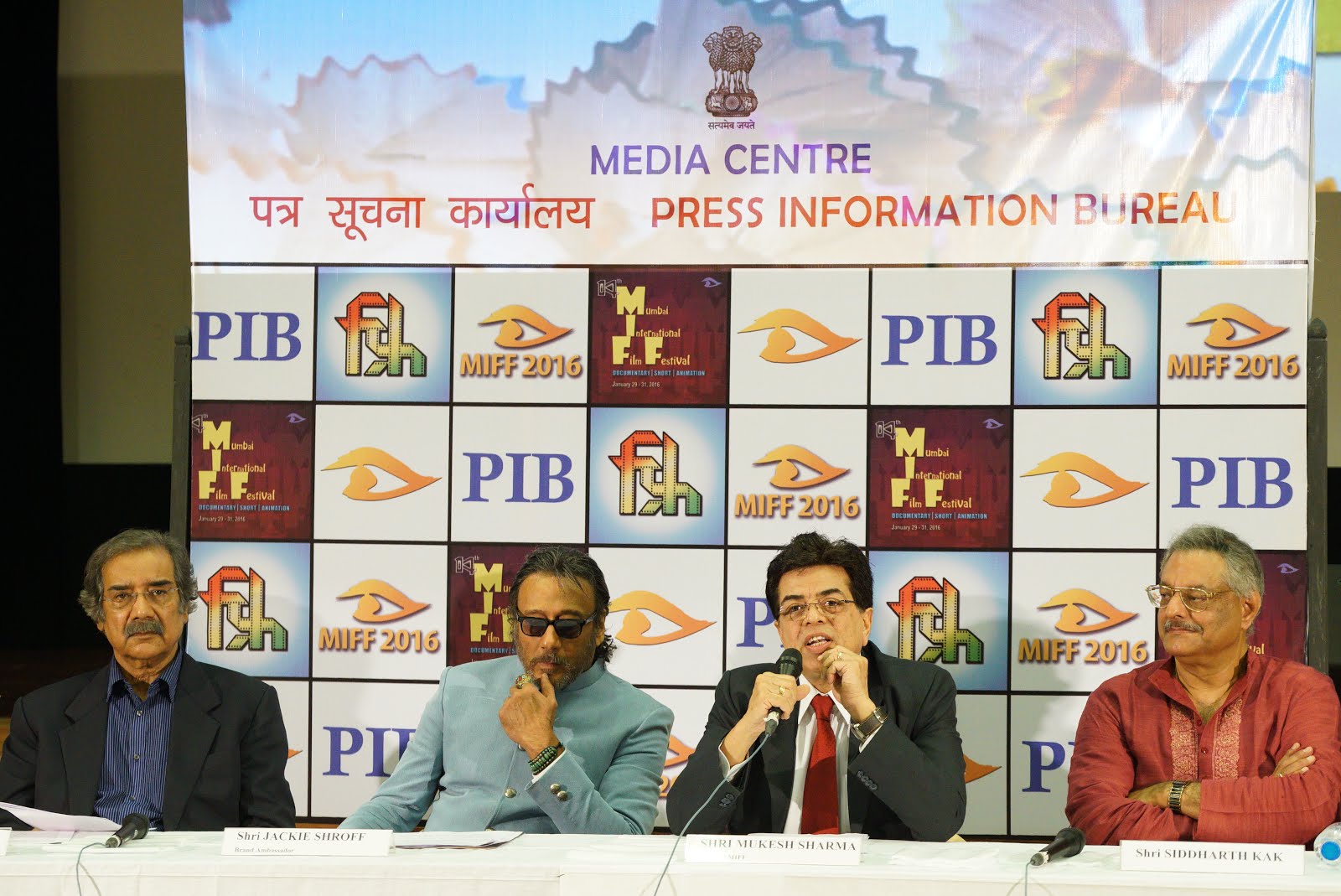 With Siddarth Kak, Jackie shroff and Mike Pandey at the MIFF Press meet at FD