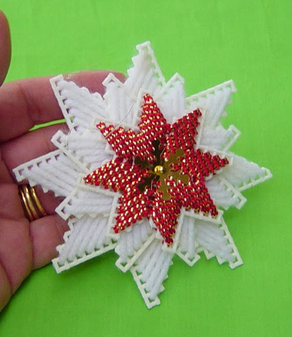 snowflake-ornaments-by-adel-durant-plastic-canvas-patterns-plastic