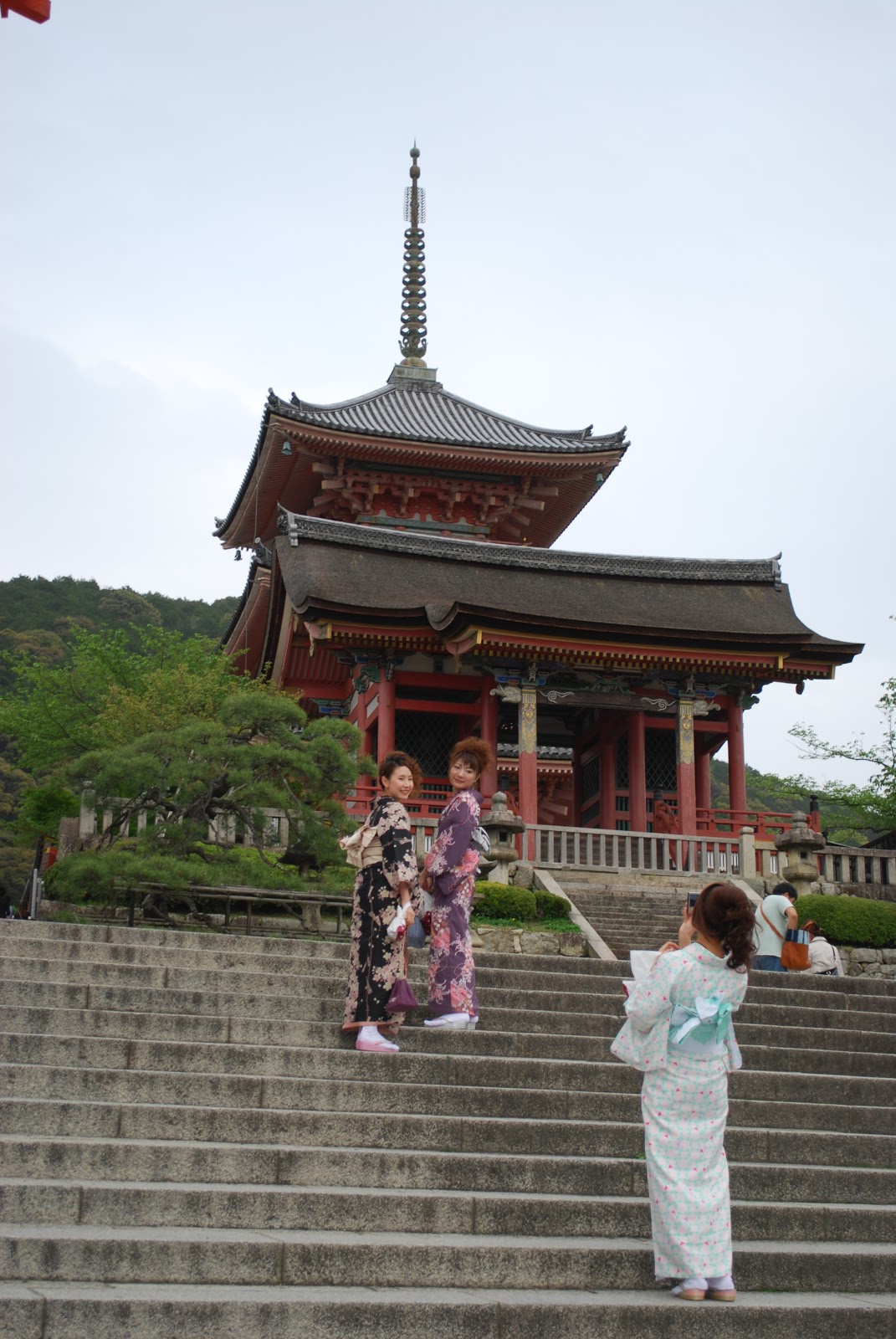 Developmen + ravel: Kiyomizu-dera Temple, Kyoto