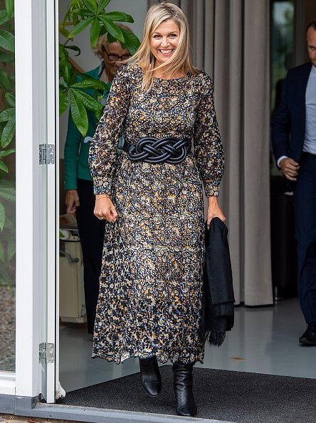 Queen Maxima wore a new embroidered floral print openwork long dress from Antik Batik. Antik Batik Khero embroidered openwork long dress
