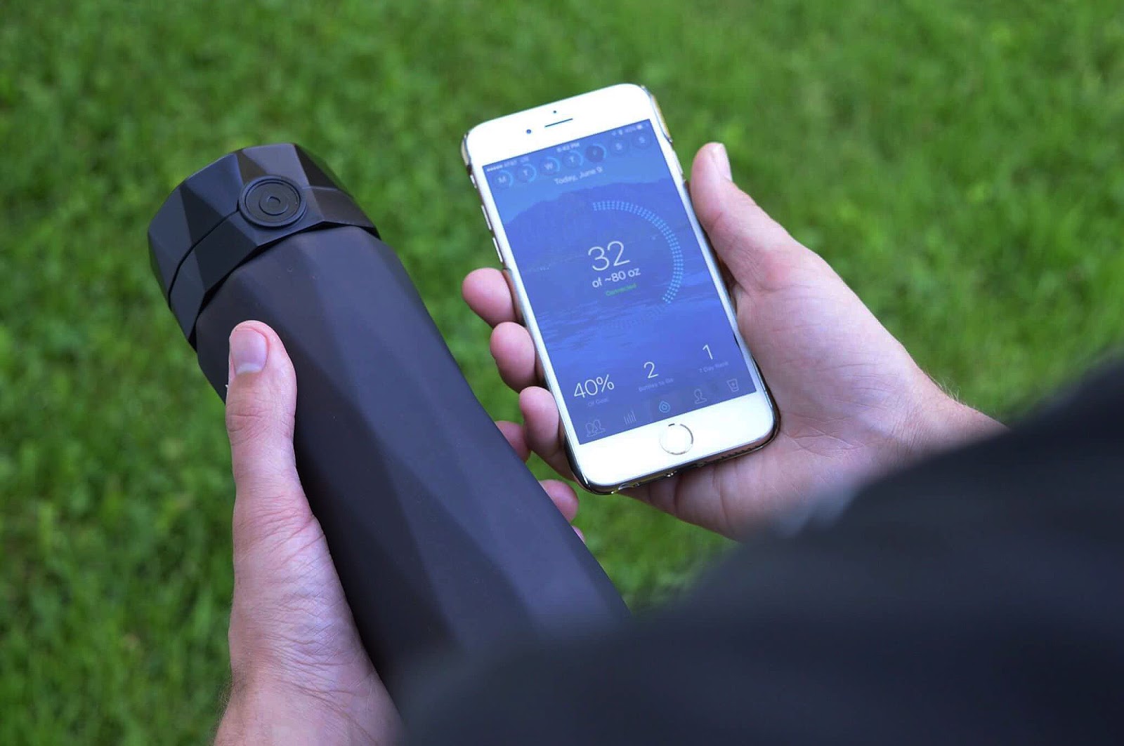 How to Drink more Water with the Hidrate Spark Just Manly Stuff