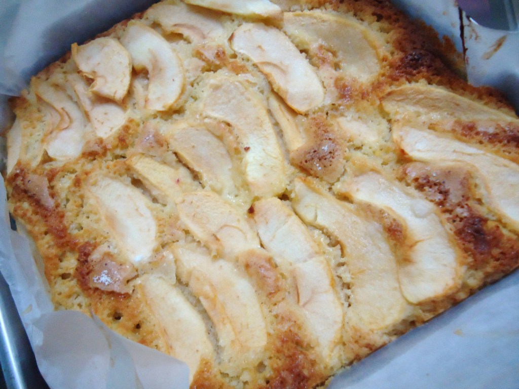 Dutch Apple cake
