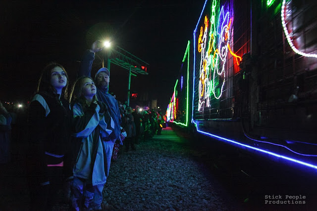 2015 Canadian Pacific Holiday Train - Stick People Productions, Kelly Doering, Photographer