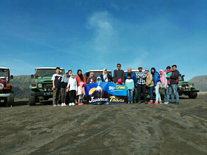 sewa elf malang bromo