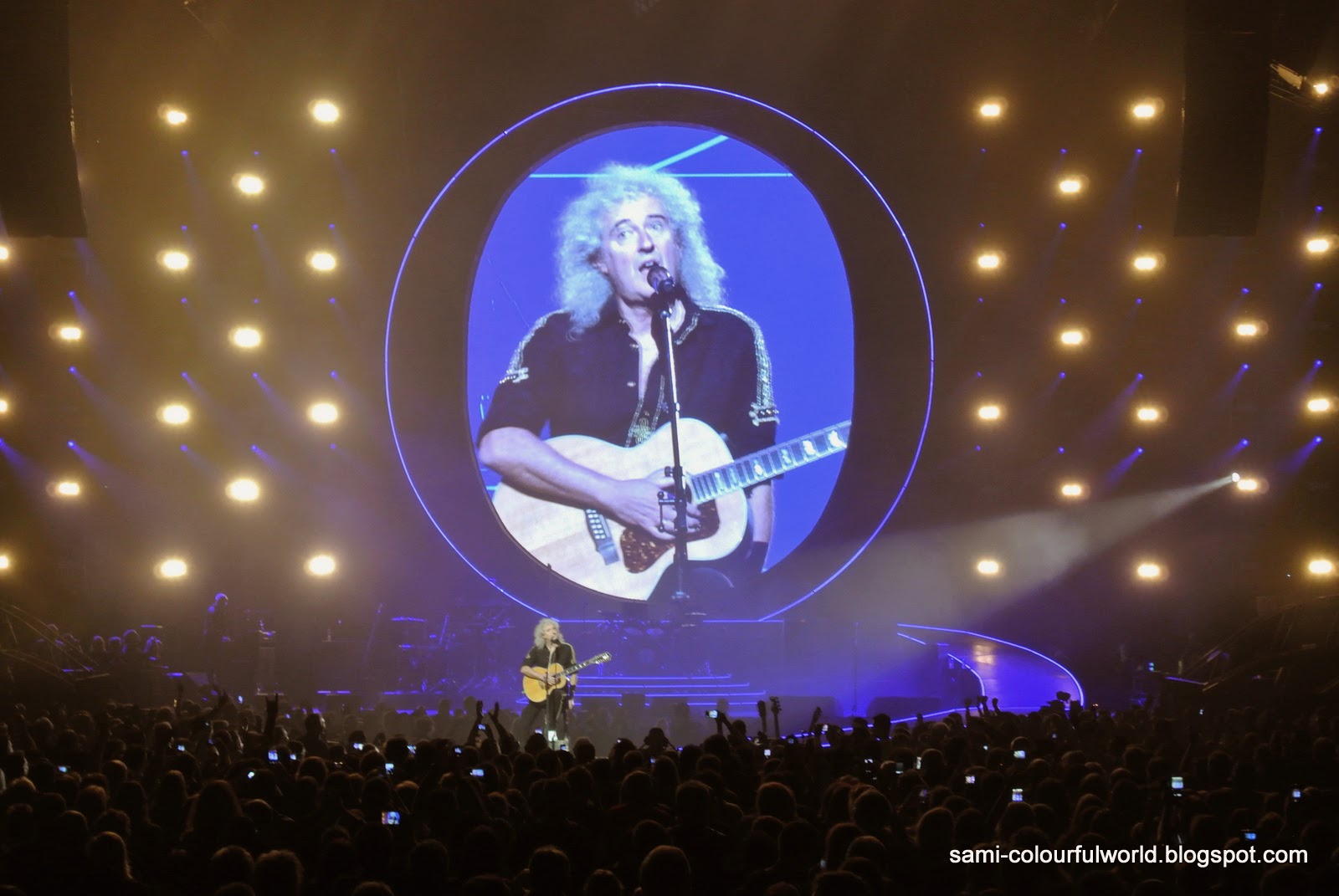 COLOURFULWORLD Queen at Perth Arena