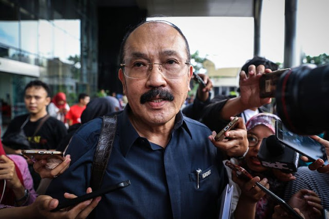 Tak Kuat, Akhirnya Fredrich Yunadi Mundur, Tak Mau Bela Setnov Tak Kuat, Akhirnya Fredrich Yunadi Mundur, Tak Mau Bela Setnov