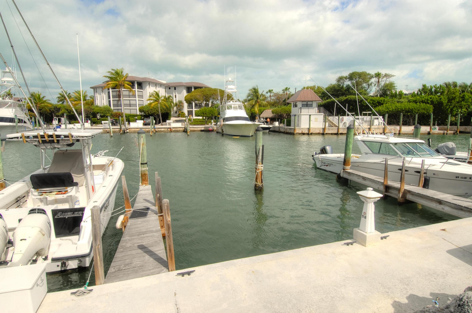 Real Estate in the Florida Keys Coral Harbor Unit with assigned boat