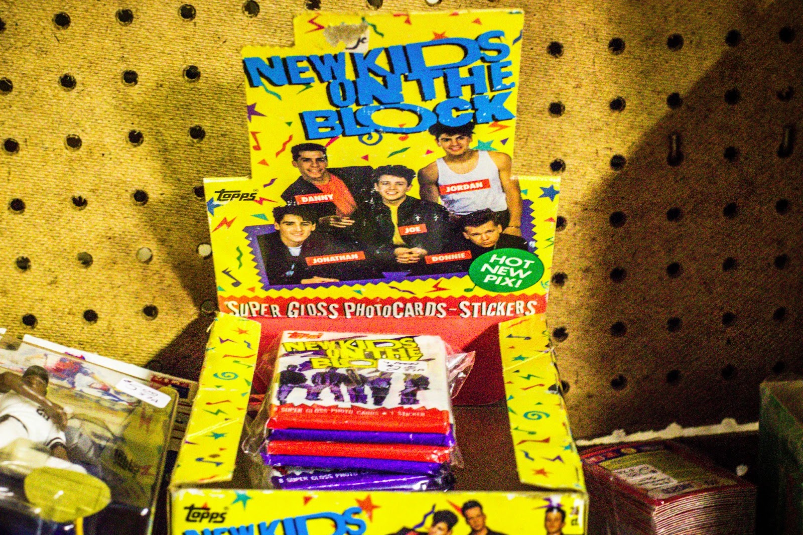 Flea Market Oddities of PA L&L Fleatique Too, Adamsburg PA