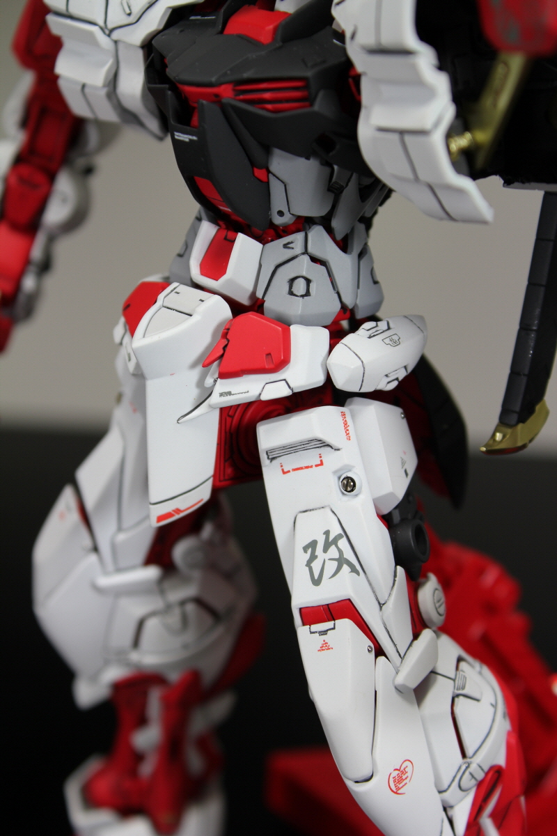 Buste GUNDAM Astray Red Frame 1/35 – Bandai MotorKing – Kit Non Assemblé