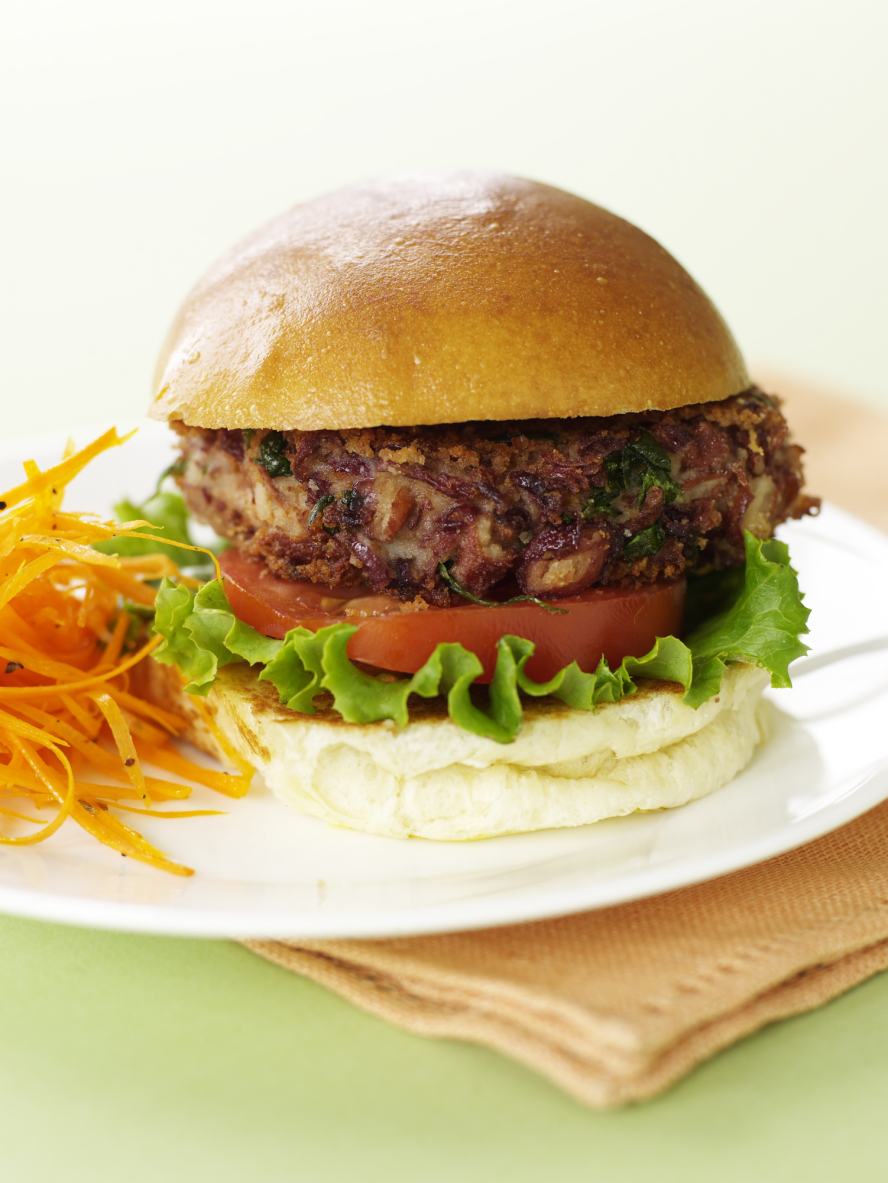 The CC Palate Calorie Count's Spicy Black Bean Burgers