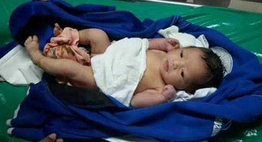 1 Photos: Two-week-old baby girl found abandoned inside rubbish bin