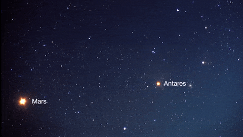 Марс вблизи звезды Антарес (альфа Скорпиона) – в апреле 2016. Фото NASA.