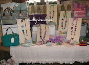 in primavera ,fiori,acque e castelli2° parte (tavolo azzurro)