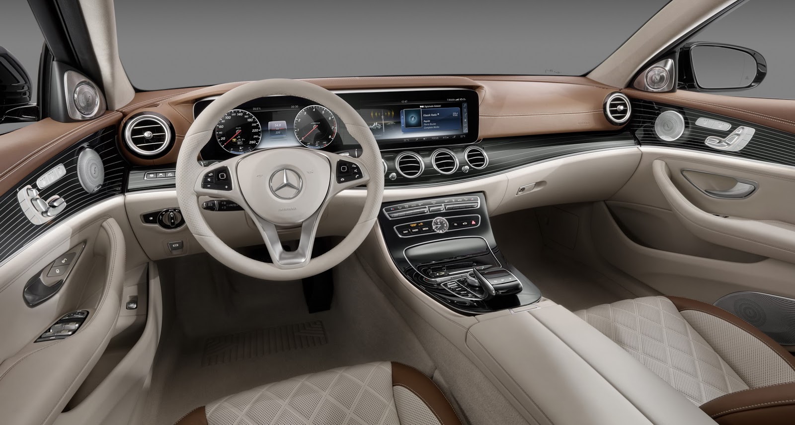 2017-Mercedes-E-Class-Interior-Carscoops3.jpg