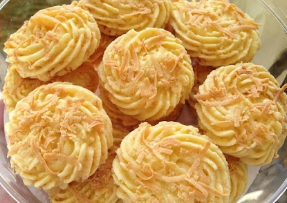 Resep Sagu Keju Ny Liem Maknyus Lumer Di Mulut Spesialresep Com