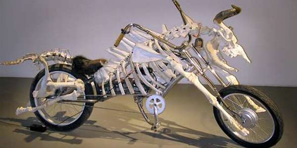 Inilah Sepeda  Motor  Paling Unik  Berangka Tulang Sapi