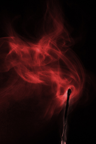 alquimiayciencias: ..El fuego que nos salva y nos termina