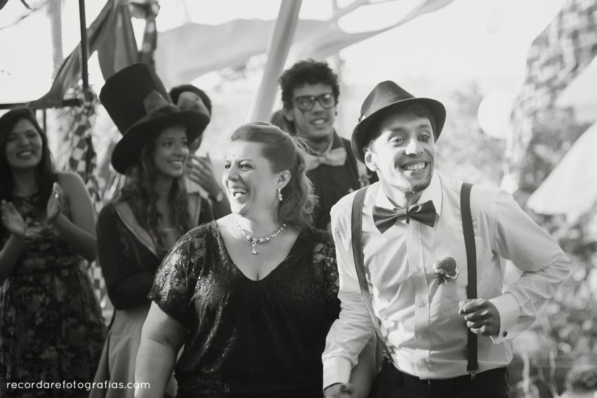 blog-casamento-magico-layane-andre-noivo-feliz casamento-magico-layane-andre-noivo-feliz