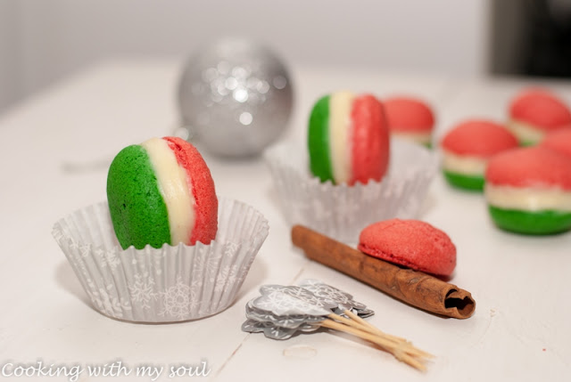Macarons cu scortisoara, de Craciun (Cinnamon macarons, for Christmas)