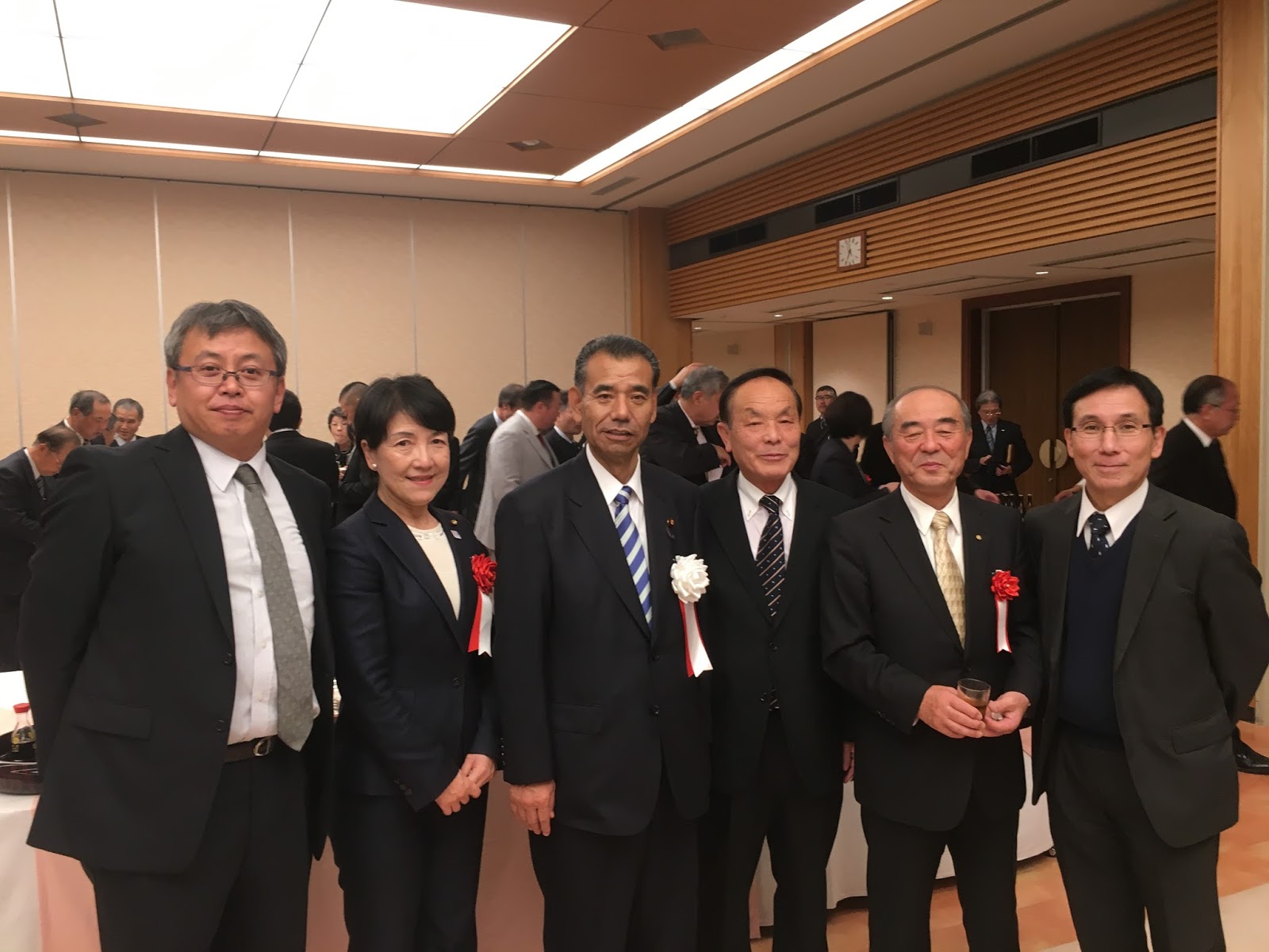 神山佐市Official Blog 12月1日 神山佐市政経セミナー