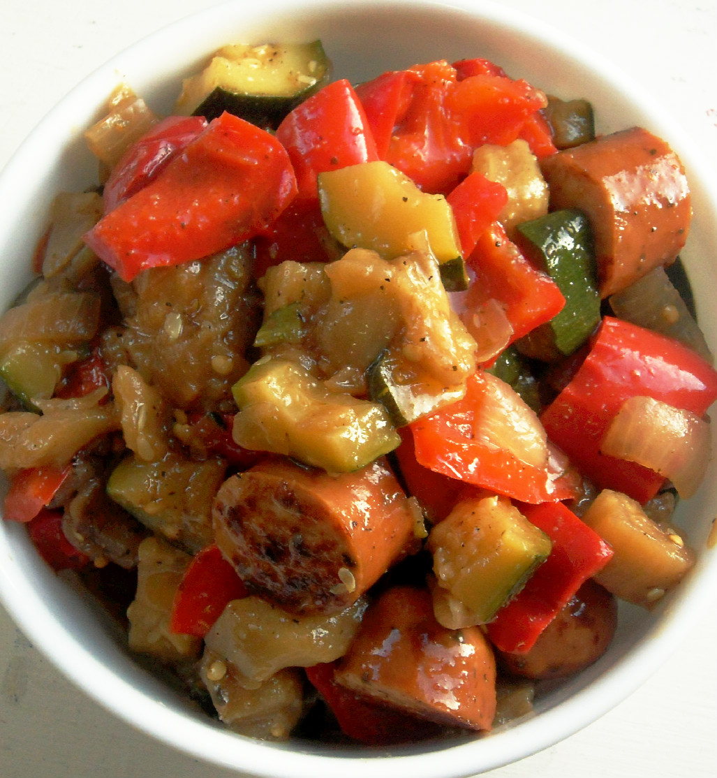 Cooking to Perfection Summer Vegetables and Sausage