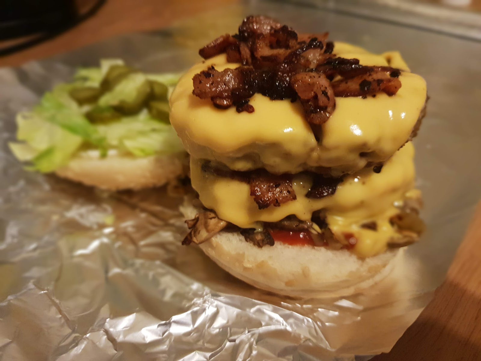 Make a Five Guys Burger at home Five Guys Fakeaway Recipe Sugar Pink Food Healthy
