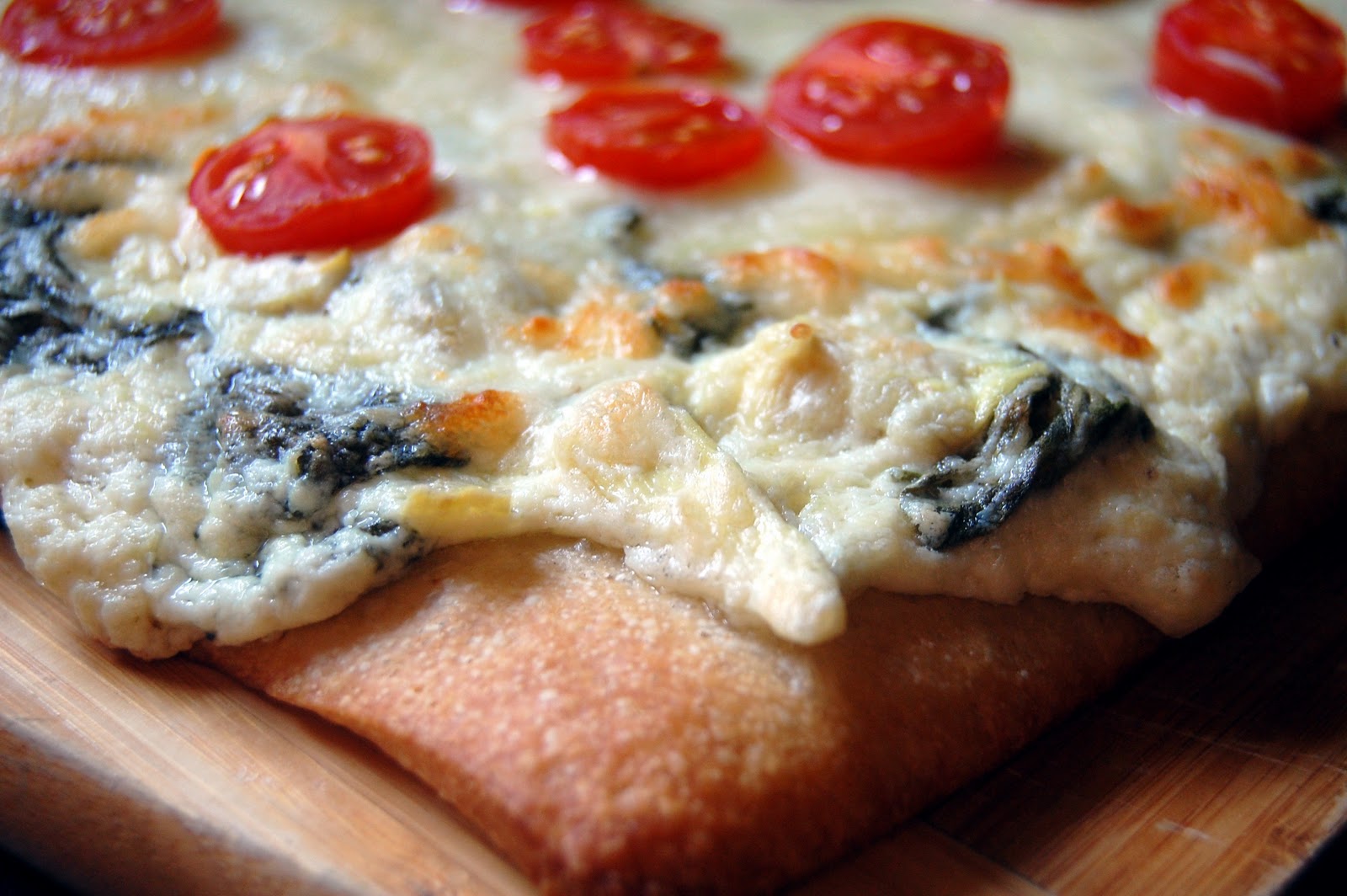 Cassie Craves Spinach Artichoke Dip Pizza