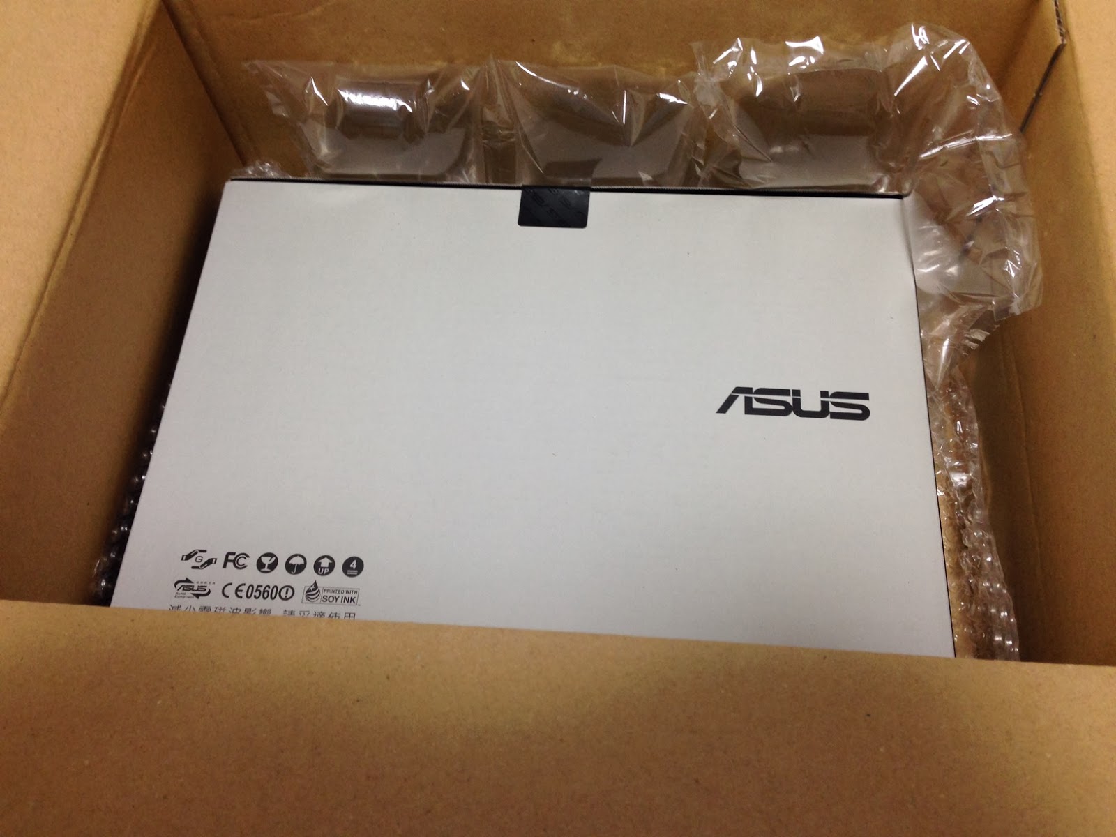 36歳からのブログ: ASUS TransBook T100TA-DK532GSがやってきた！
