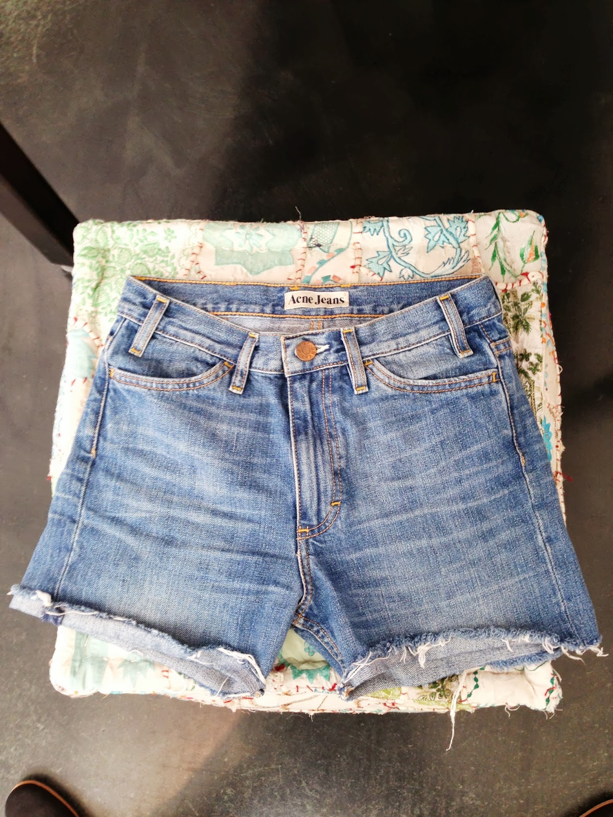 laws of general economy: Acne cut off mid-high waisted jean shorts Size ...