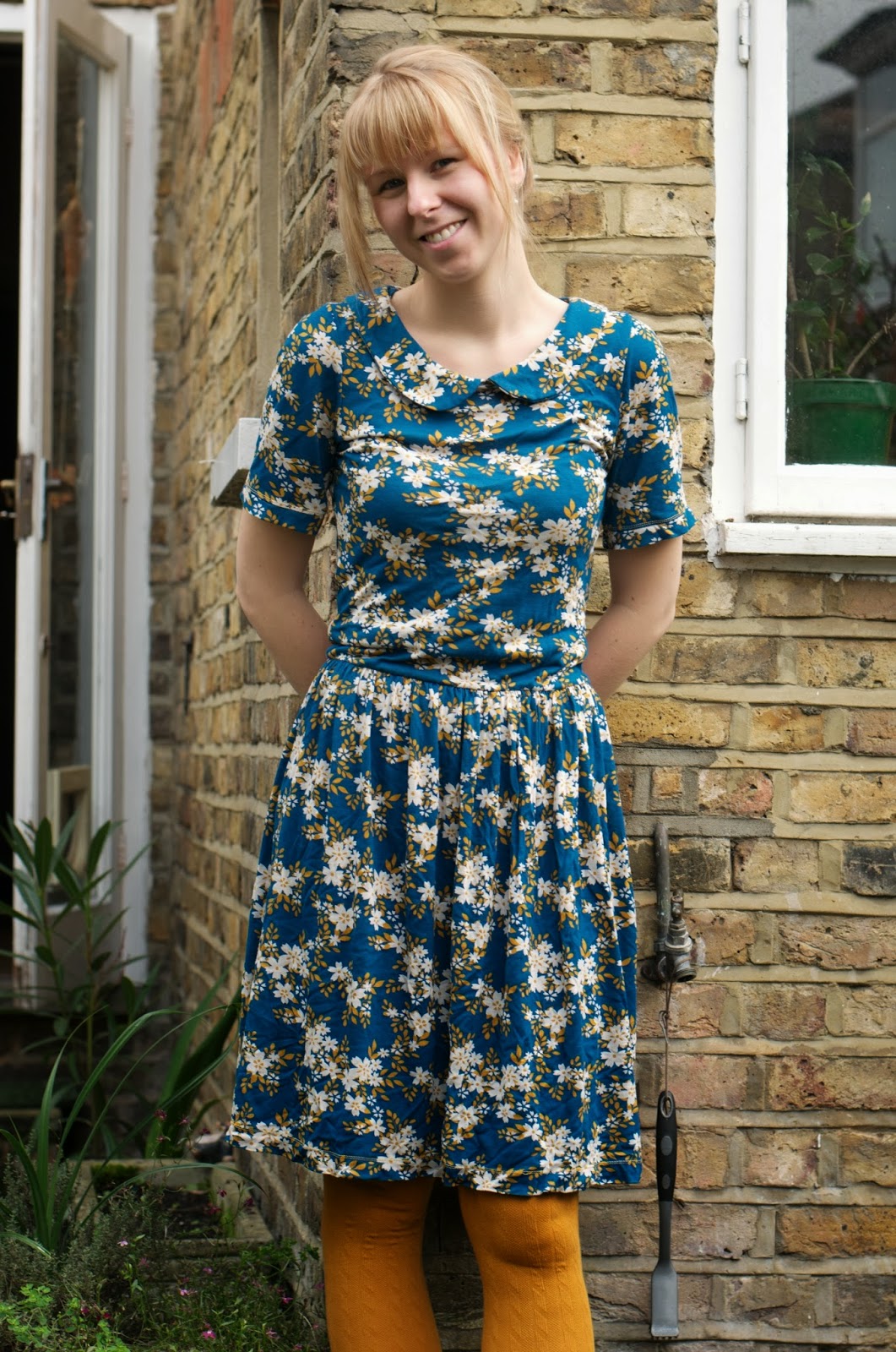 Ela Sews And Doesn't Sleep: Autumn Make No2: Self-drafted Jersey Dress