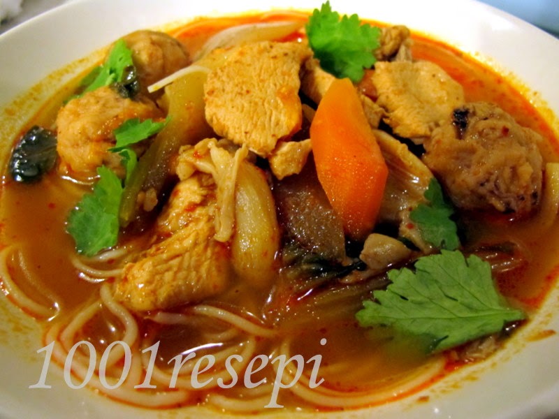 Koleksi 1001 Resepi: meehoon tomyam bebola sotong dan ayam