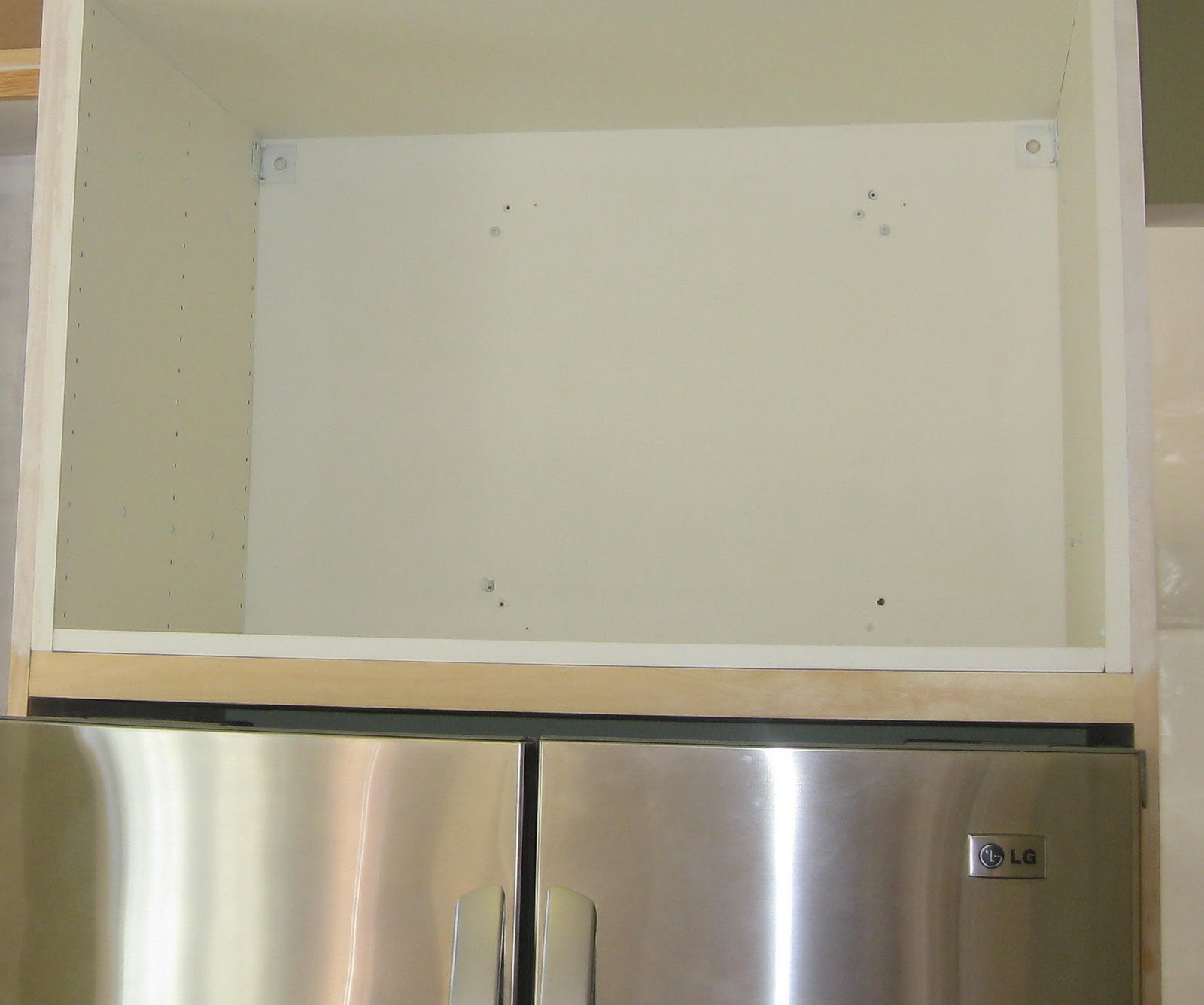 Encerrando el Refrigerador - Remodelando la Casa