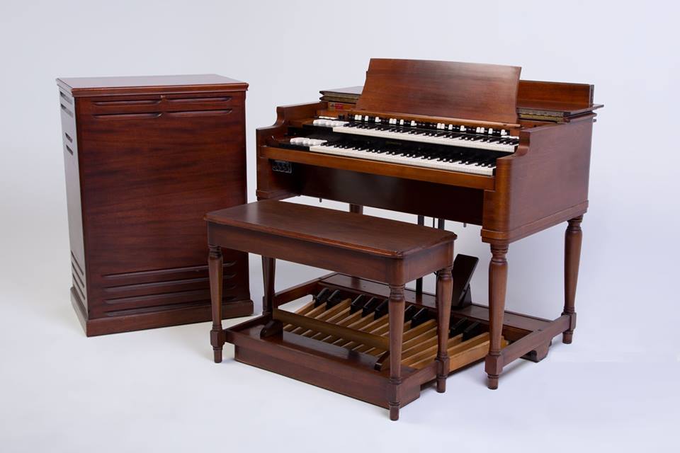 Sala de Música Hammond Órgão Sala de Música Hammond Órgão