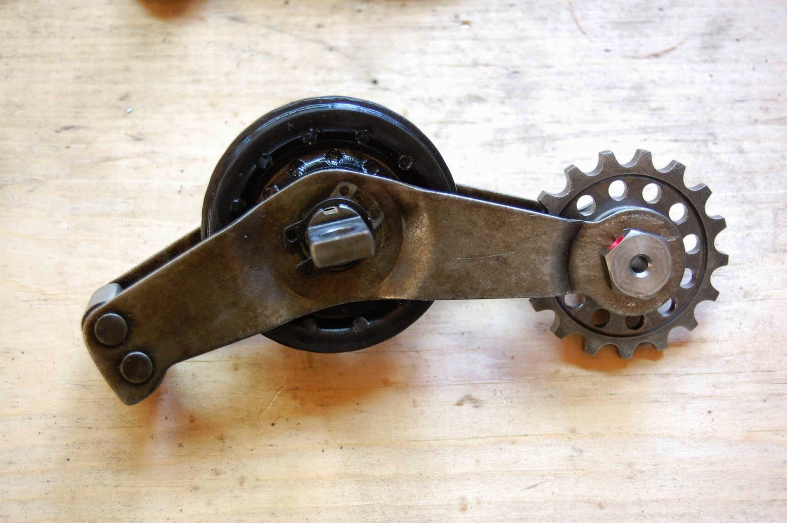 R4L CB160 Cam chain tensioner upgrade.