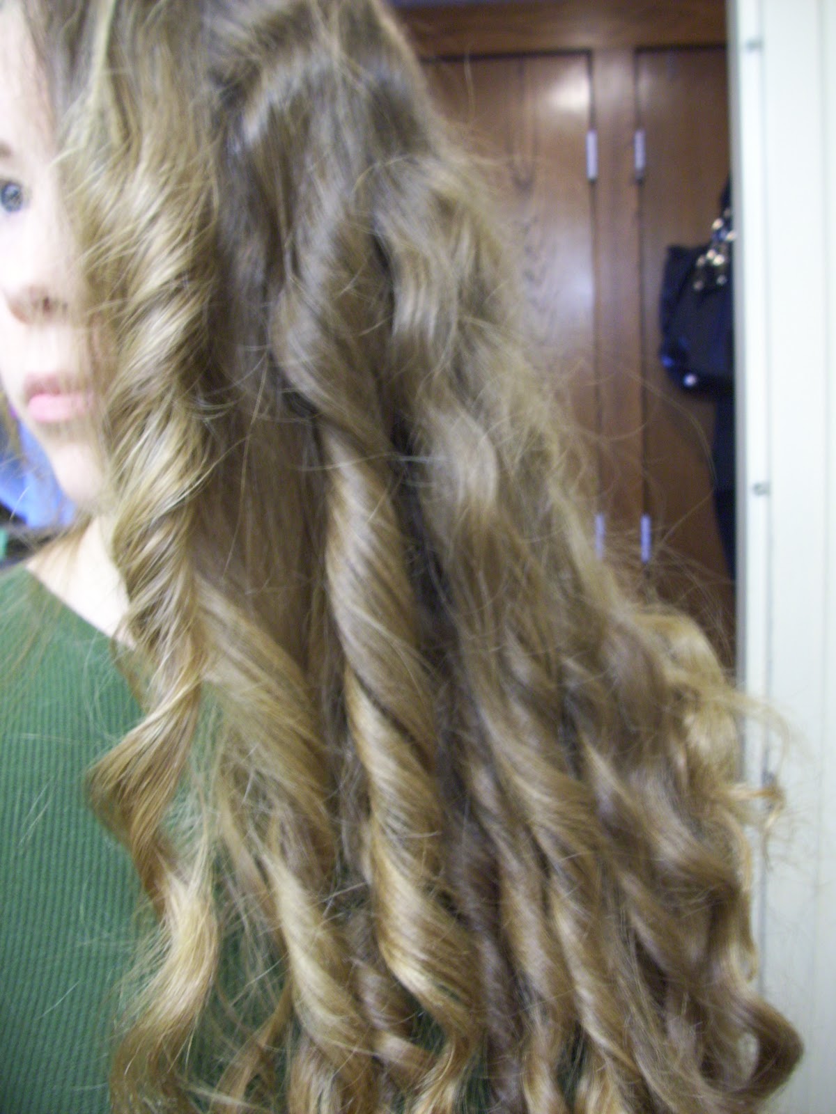 Grandma's Closet: Recovering Retro: Rag Curls Part 2