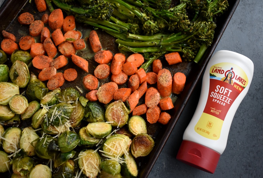 3 Easy Vegetable Side Dishes are perfect when you need a quick healthy side dish! These include Asian Roasted Broccoli, Dijon Roasted Carrots and Garlic, Lemon Parmesan Brussels Sprouts. www.nutritionistreviews.com