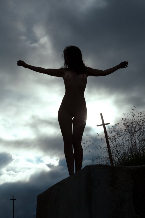 As sensuais fotografias com nudez artística de Daniel Ilinca Daniel Ilinca deviantart fotografia mulheres modelos fashion nudez artística sensual corpo peitos buceta