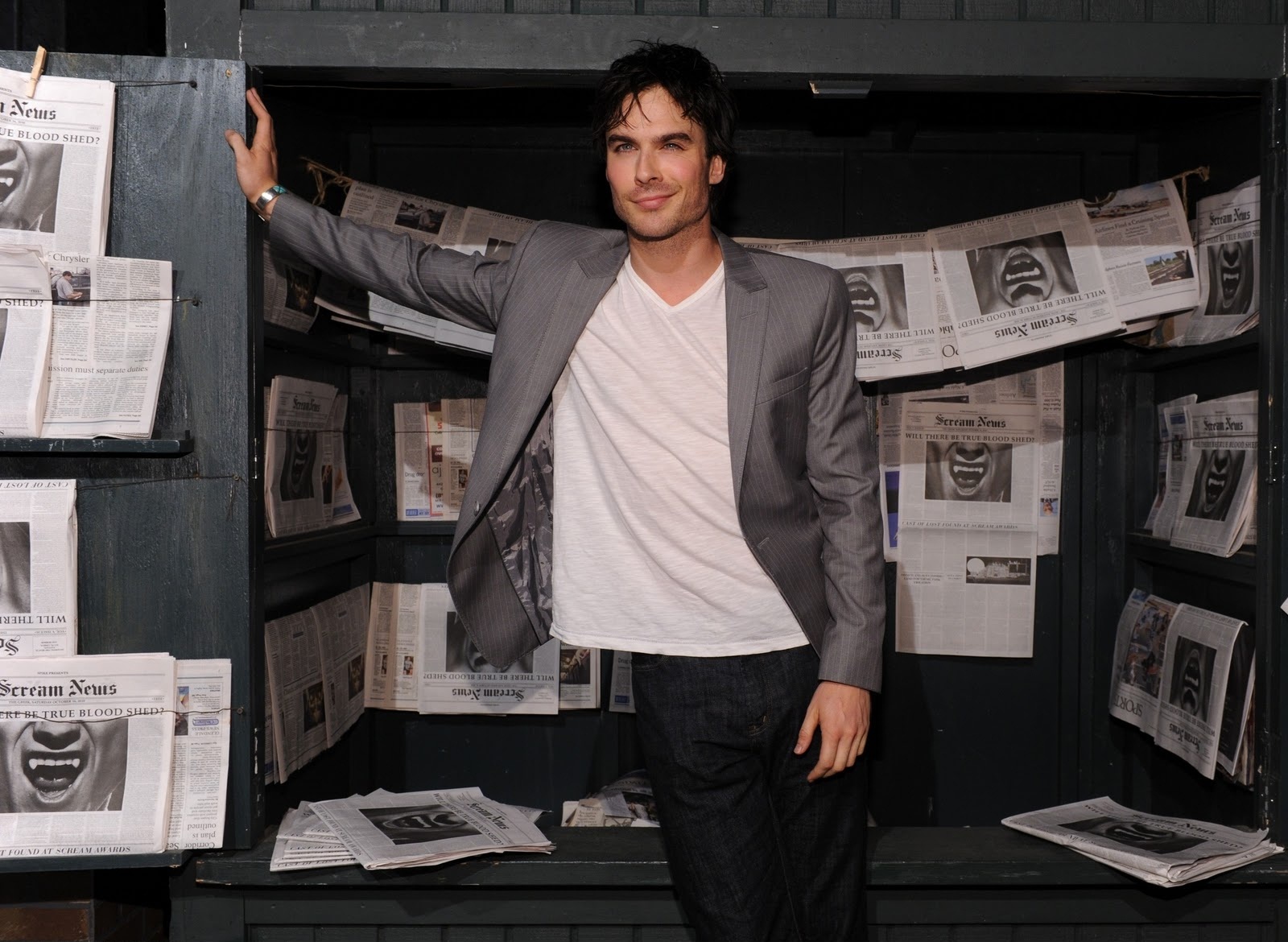 Ian Somerhalder HDWalle