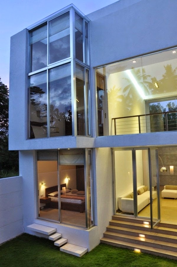 Create a natural connection with nature through glass facades