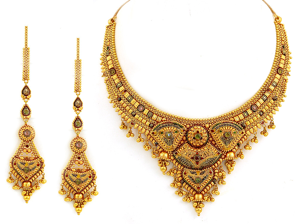 Gold and Diamond jewellery designs: heavy colour stones ...
