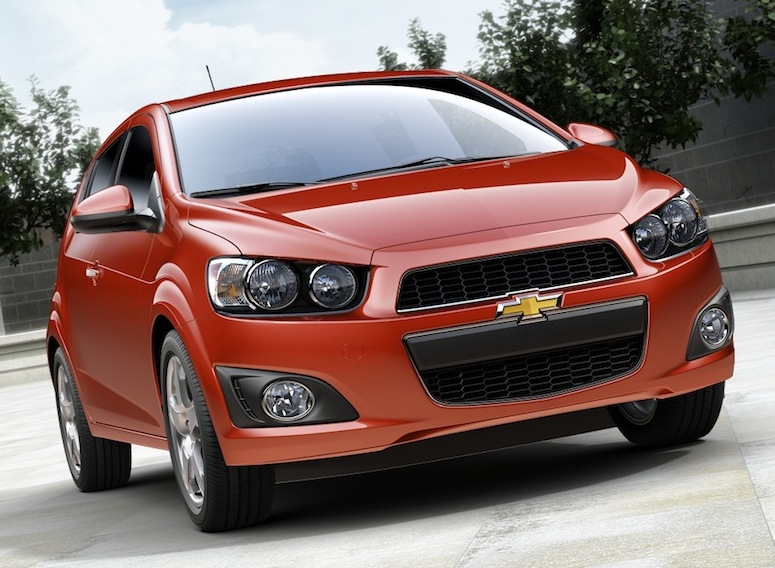 IMÁGENES Y FOTOS DE AUTOS DEPORTIVOS Chevrolet Sonic Hatchback 2012