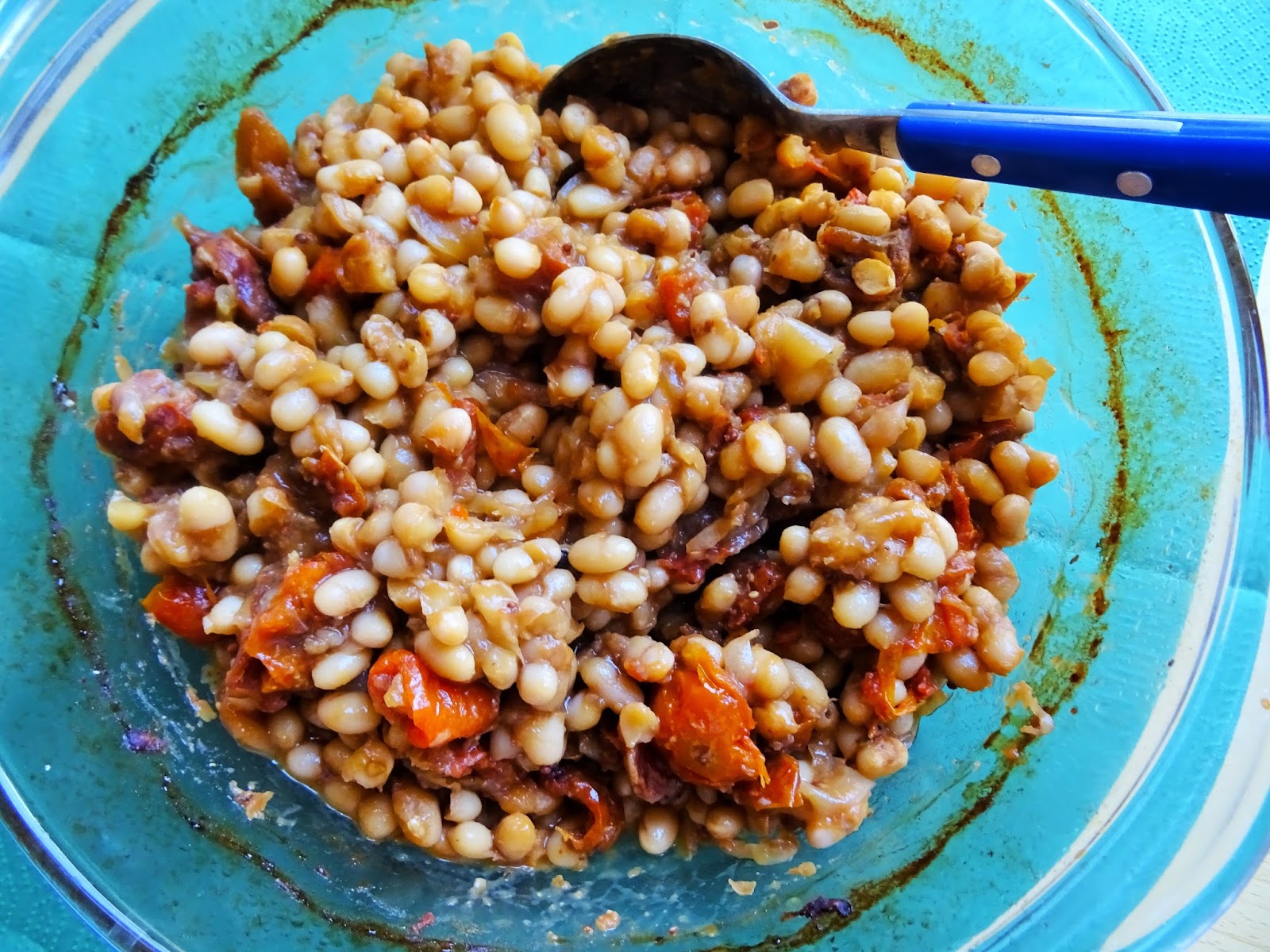 67 going on 50… BEAUTIFUL LOWSUGAR BAKED BEANS, TripleDuty vegan