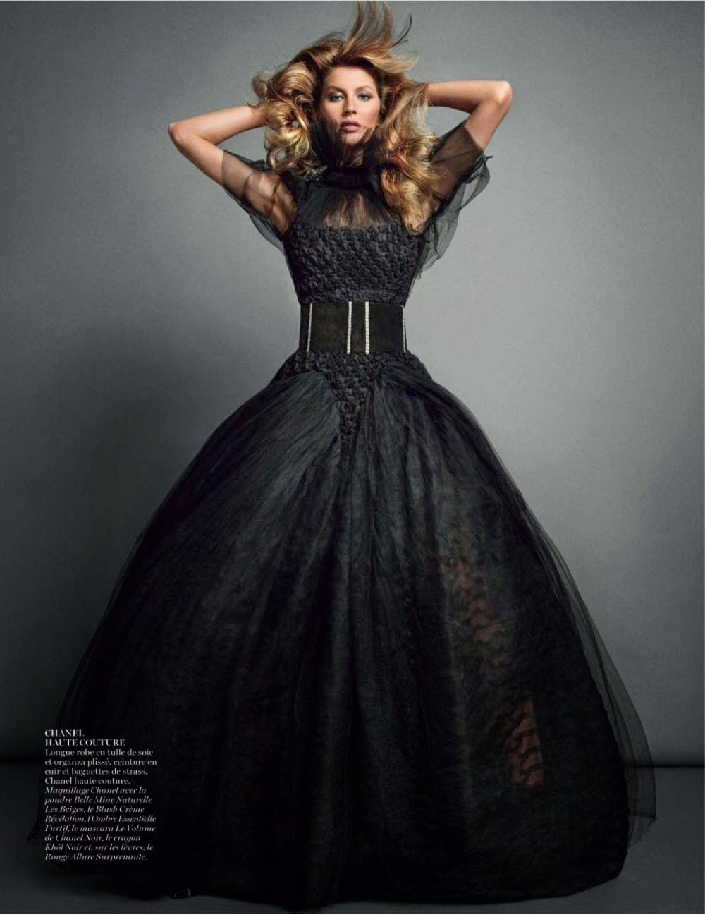 Gisele Bundchen Naked Pose For Vogue Paris Magazine | Celebrities Nude