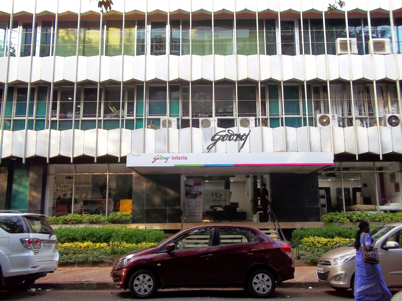 SPIRIT OF MUMBAI DreamHome with Godrej Interio