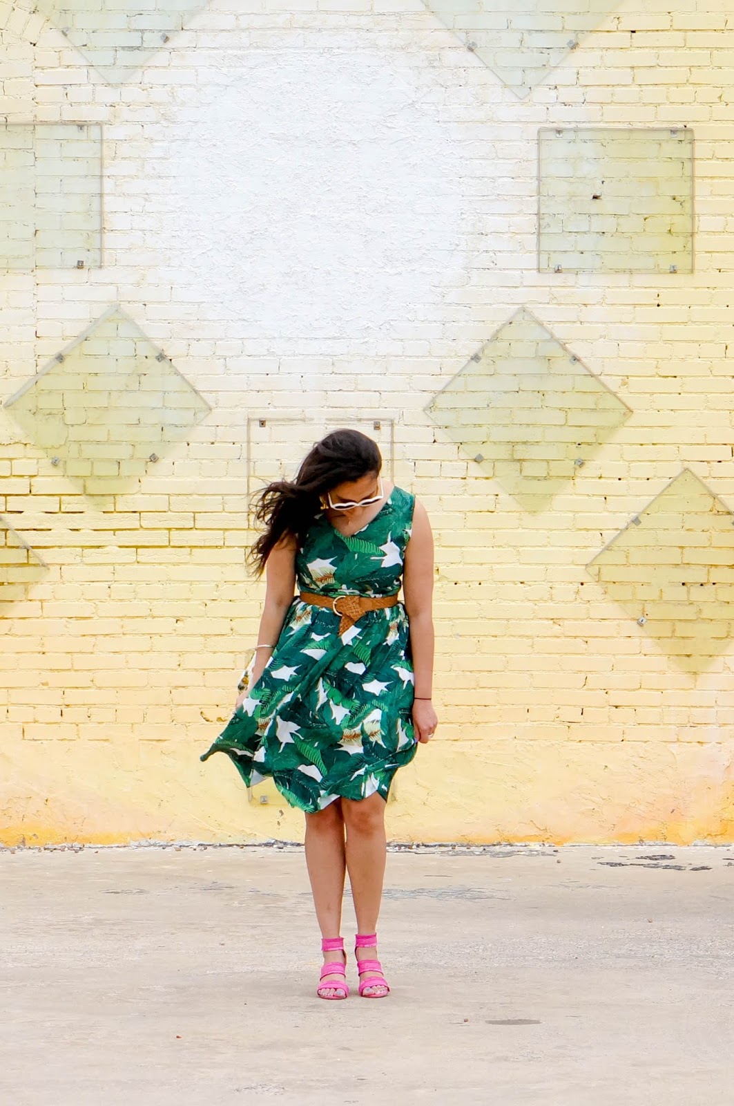 Amelia B. in the Big D.: I can't be-leaf this dress!