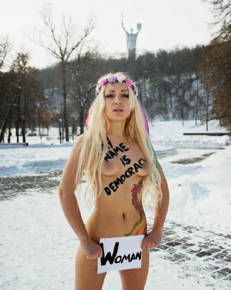 FEMEN. Desnudas y activistas. Lara, Inna. Tetas contra aborto, sexismo, religión y machismo. Feminismo. Inna Shevchenko, Lara Alcázar. Amina